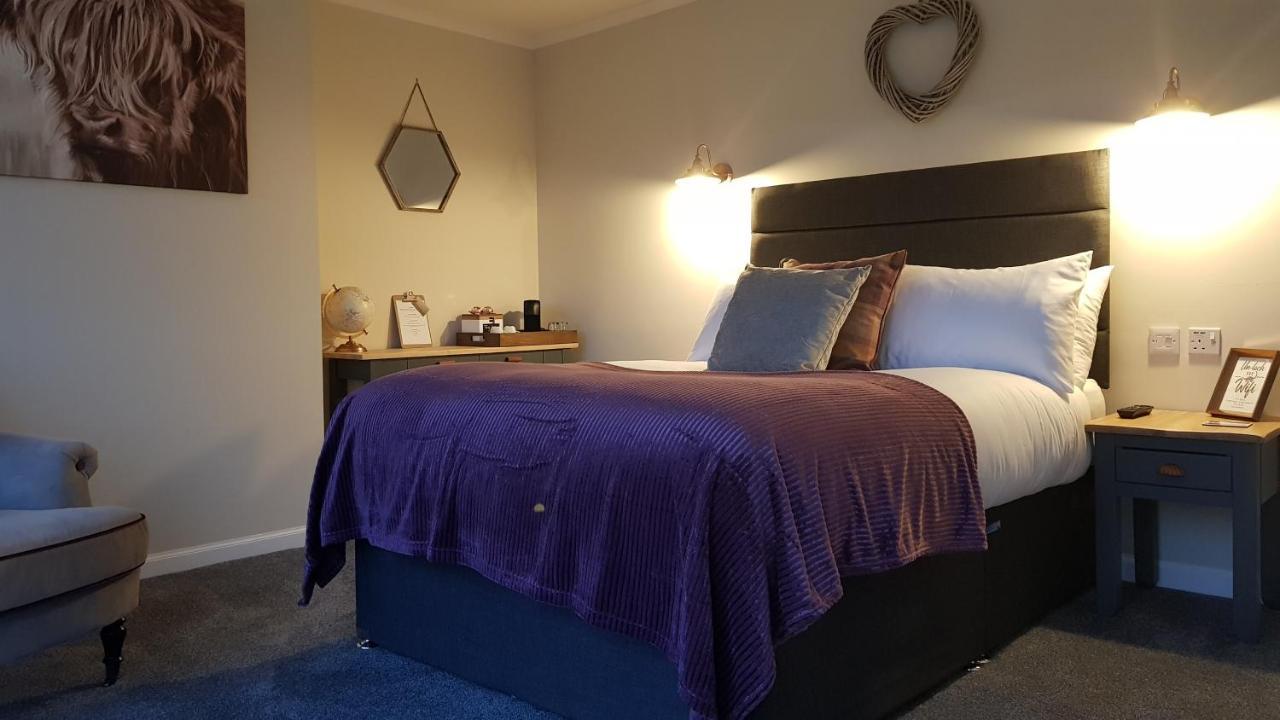 Airanloch, Loch Ness, Adult Only Bed & Breakfast Lochend Exterior photo