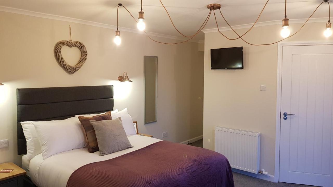 Airanloch, Loch Ness, Adult Only Bed & Breakfast Lochend Exterior photo